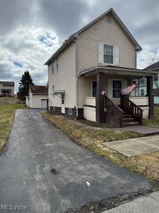 471 E North Ave, East Palestine, OH, 44413