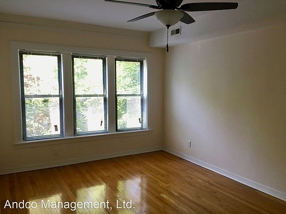 3rd image of 1910 W Berteau Ave #3