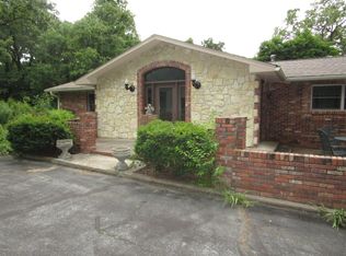 971 S Country Club Rd, Carthage, MO 64836