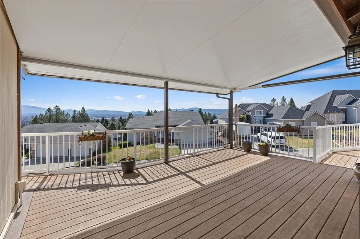 4 bed, 2827 sqft, $3,000 — Photo 3