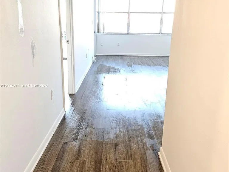 1200 NE Miami Gardens Dr #812W — Photo 6