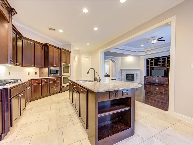 4711 Derbywood Glen Ln — Photo 15