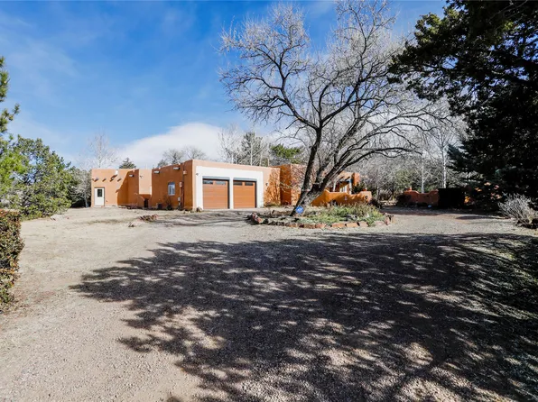 2601 Caminito Carlitos, Santa Fe, NM 87505
