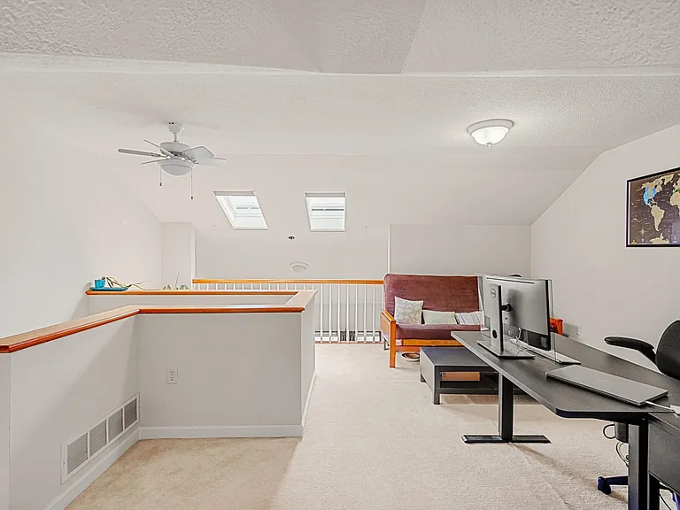 1720 Merriman Ct — Photo 36