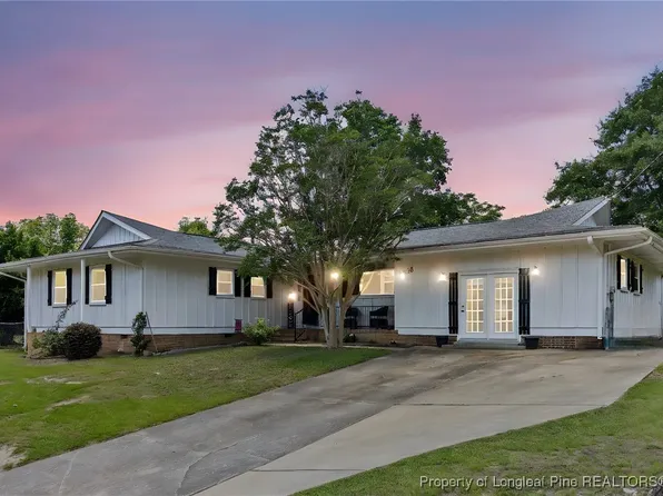 1926 Martindale Dr, Fayetteville, NC 28304