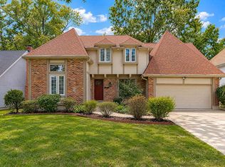10023 W 101st St, Overland Park, KS 66212