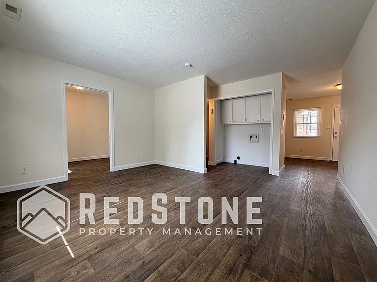 600 Church St #2 — Photo 2