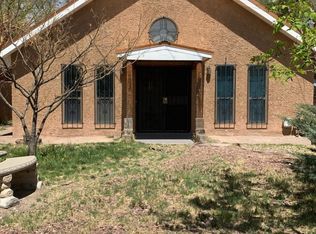 2807 Barcelona Rd SW, Albuquerque, NM 87105