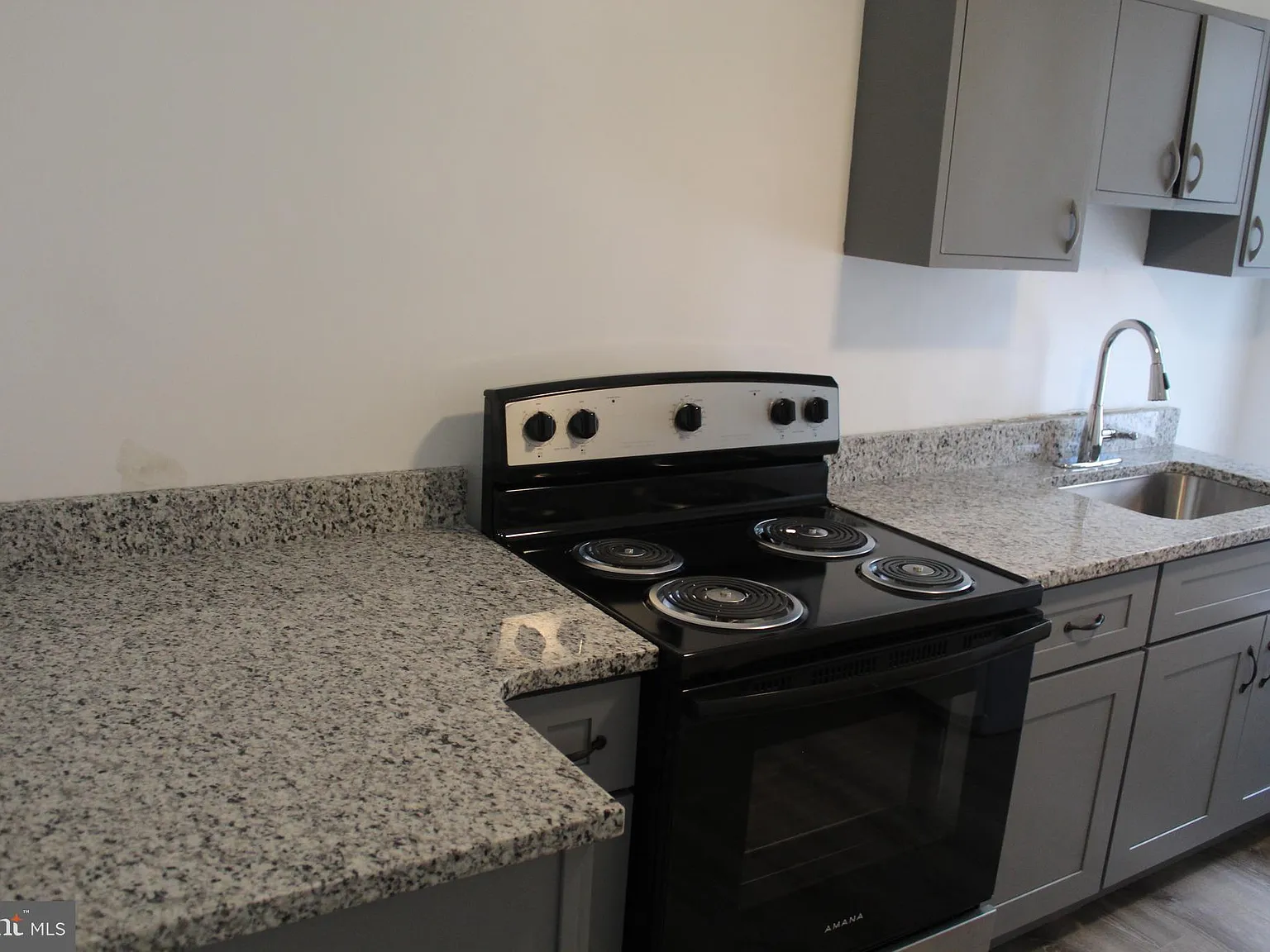 2 bed, 1776 sqft, $1,600 — Photo 3