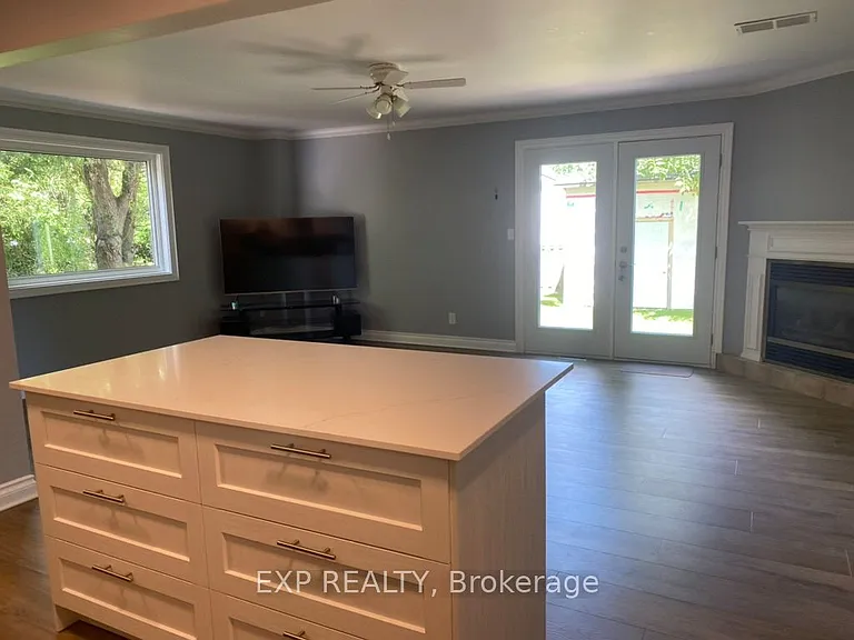 7B Clarendon Ave — Photo 5
