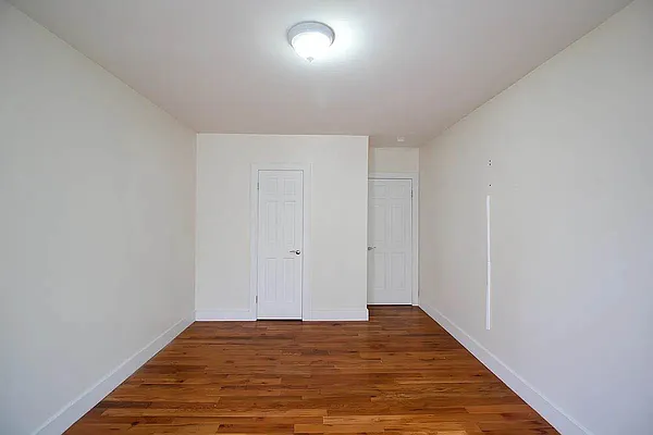 Bedroom, photo 5