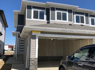 1408 17th Ave NW, Edmonton, AB T6T 2N6