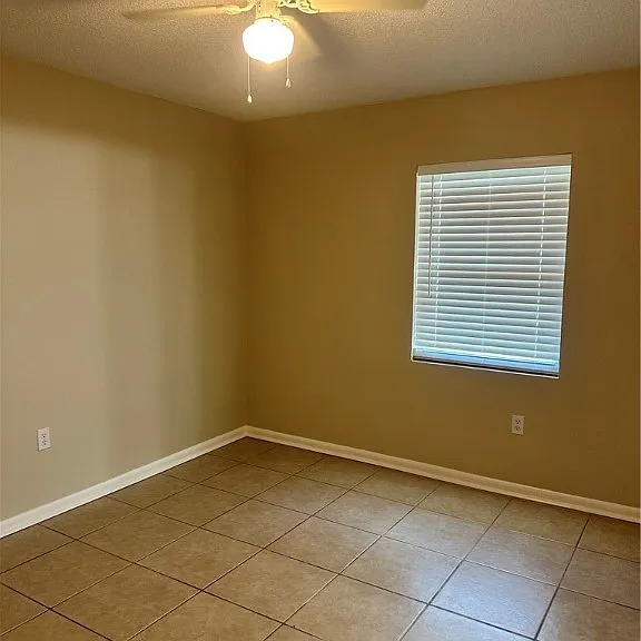 3303 Astoria Ave — Photo 5