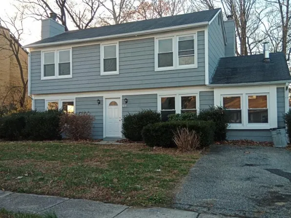 69 Windward Dr, Barnegat, NJ 08005