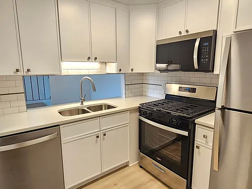 Floor plan 327