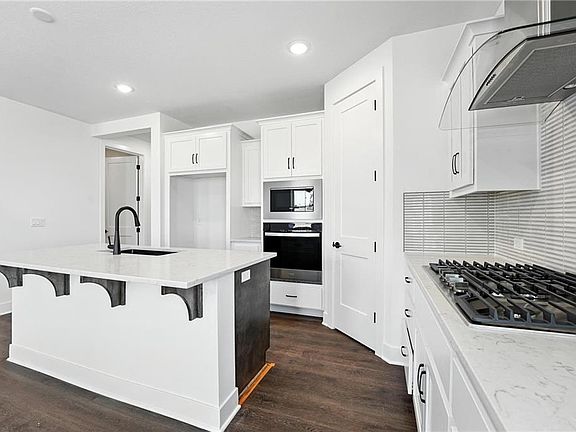 2nd image of 1389 N 162nd Ter
