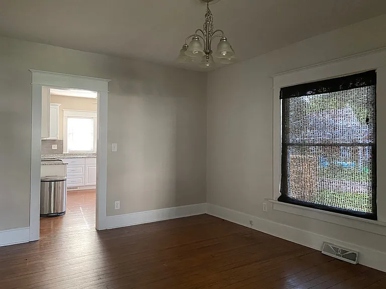 416 S Michigan Ave — Photo 3