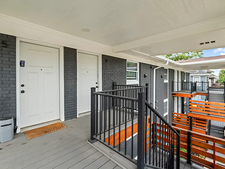 3202 Central Ave #6 — Photo 13