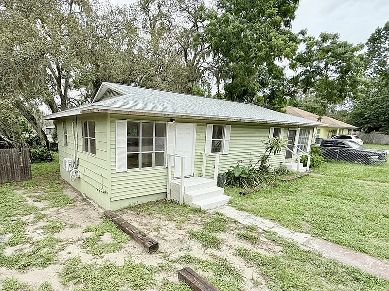 1 bed, 1.0 bath, 650 sqft, $995 — Photo 3