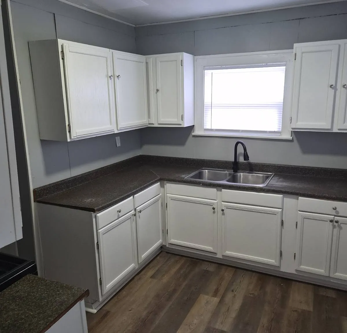 3 bed, 1248 sqft, $1,300 — Photo 4