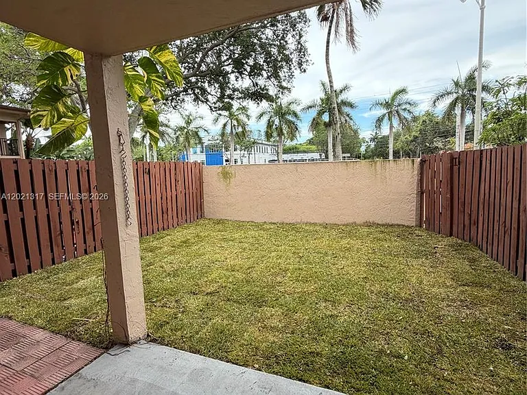 11201 SW 88th St #102A — Photo 12