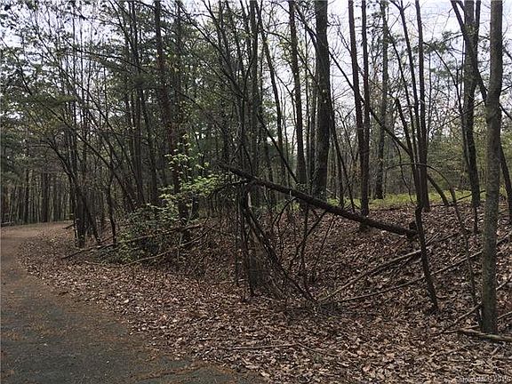 4th image of 4716 Callaway Dr