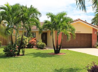 2757 NW 92nd Ave, Coral Springs, FL 33065