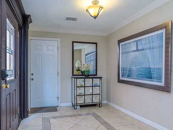 5th image of 115A E Georgia Ruth Dr #A