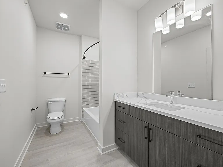Heritage Rise Residences — Photo 9