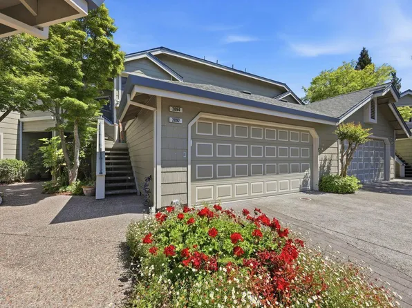 2092 Stonefield Lane, Santa Rosa, CA 95403