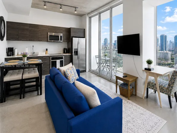 151 SE 1st St APT 2406, Miami, FL 33131