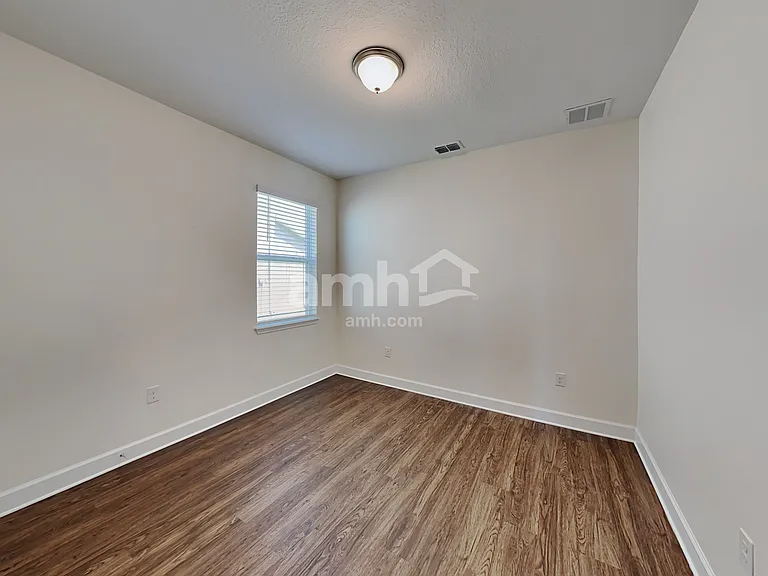 4622 Reisswood Loop — Photo 12