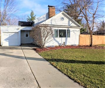 418 Mack St, Joliet, IL, 60435