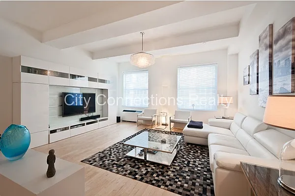 Rented by City Connections Realty | media 21