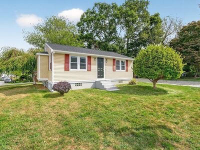 6 Detroit St, Fall River, MA, 02721