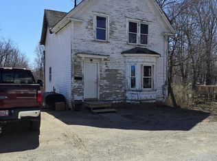 6 Clinton St, Milo, ME 04463