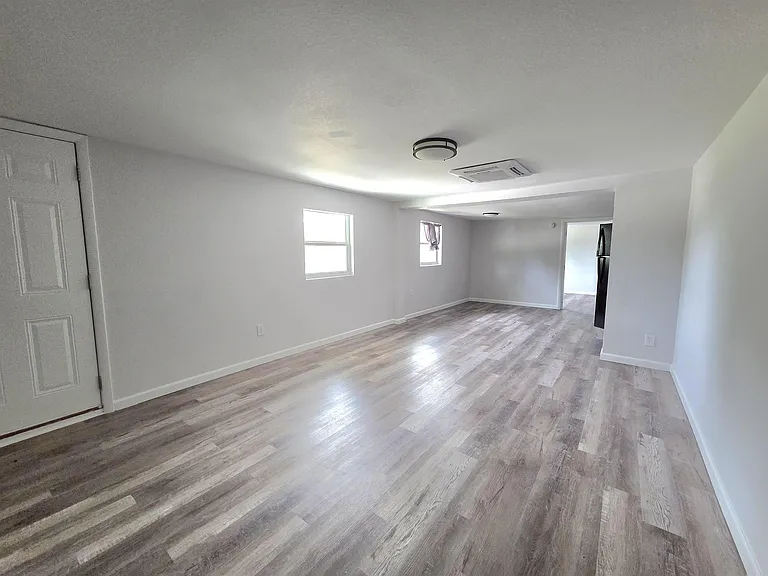 406A Puckett Rd — Photo 12