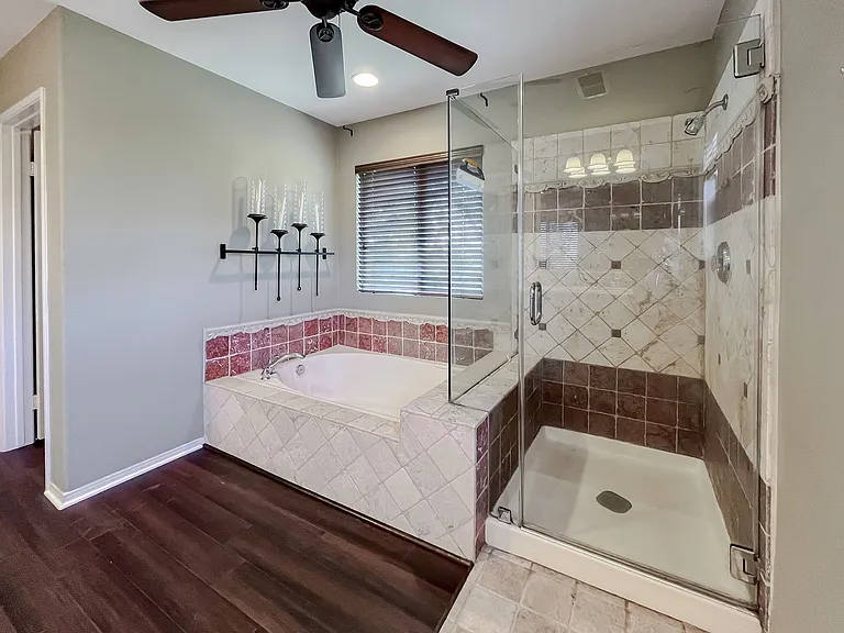7905 Leway Dr — Photo 46