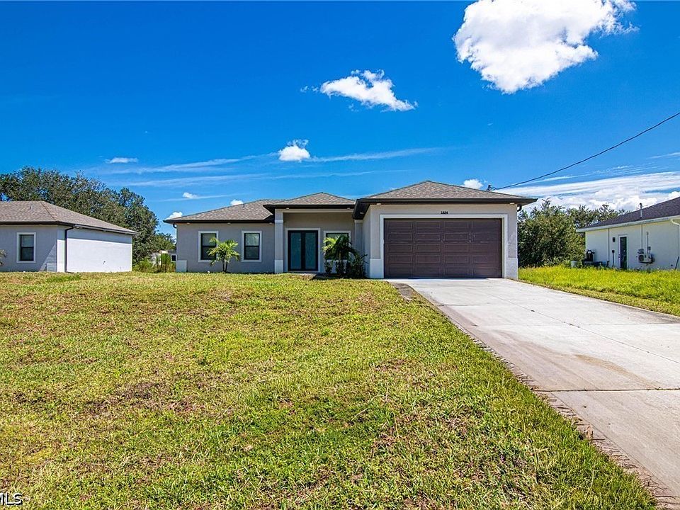 1st image of 1834 Lindsay St