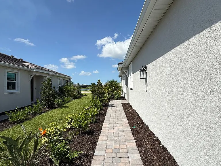 7755 Waning Moon Way — Photo 39