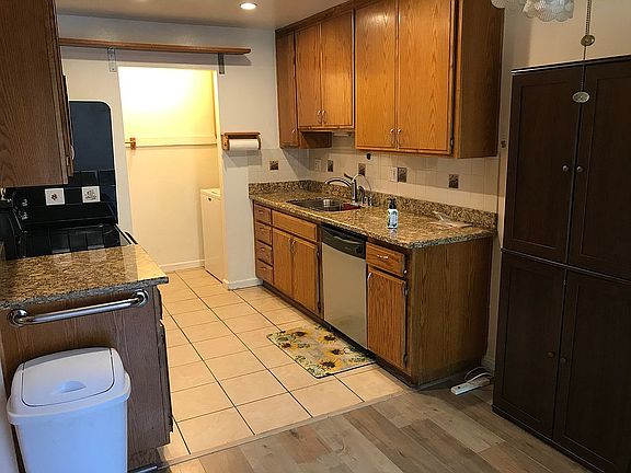4th image of 17634 Palo Verde Ave