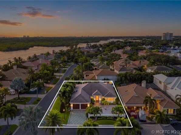 3220 W Channel Cir, Jupiter, FL 33477