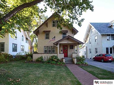 4833 Farnam St Omaha Ne 68132 Zillow