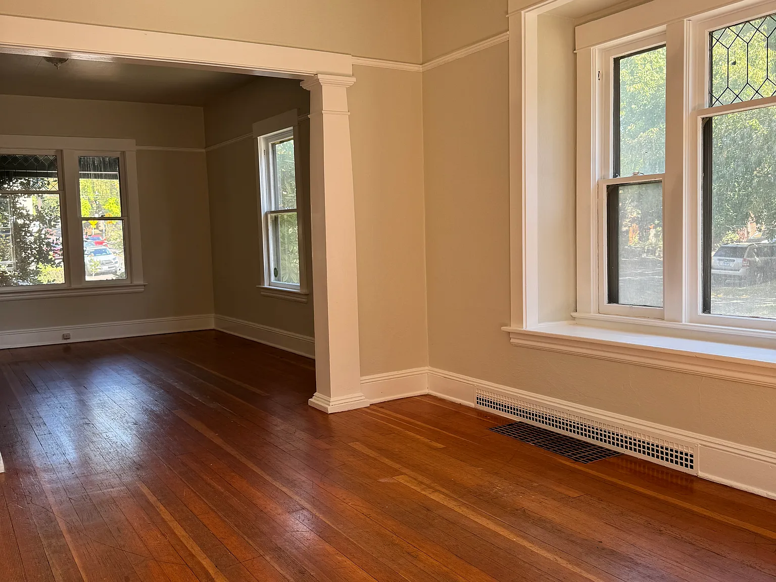 3 bed, 1600 sqft, $3,000 — Photo 4