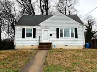 2708 Cornell Dr NW, Roanoke, VA 24012