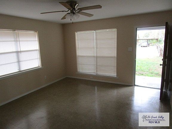3rd image of 1106 North Ave