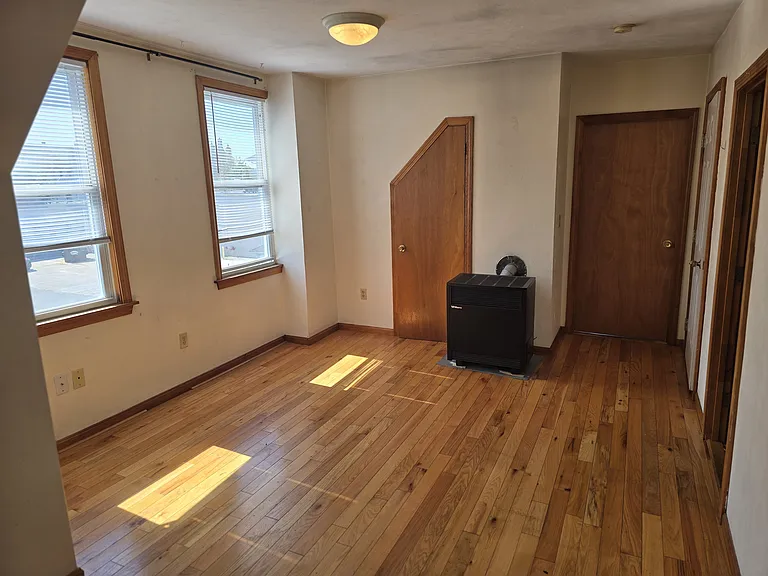 9 Branch St #3 — Photo 6