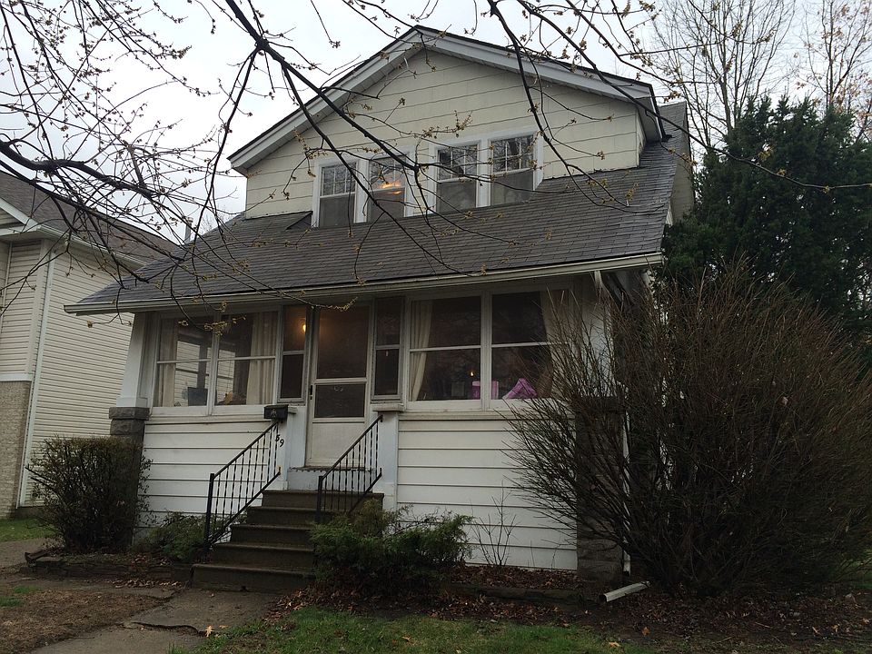 1st image of 139 W Otis Ave