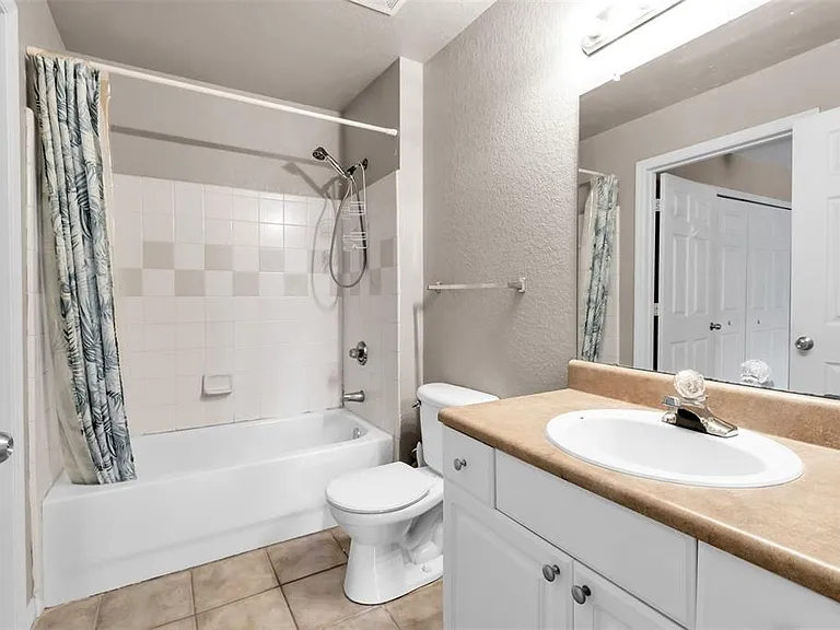 5541 Rosehill Rd #202 — Photo 41