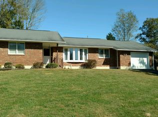 1369 E Southview Ln, Paoli, IN